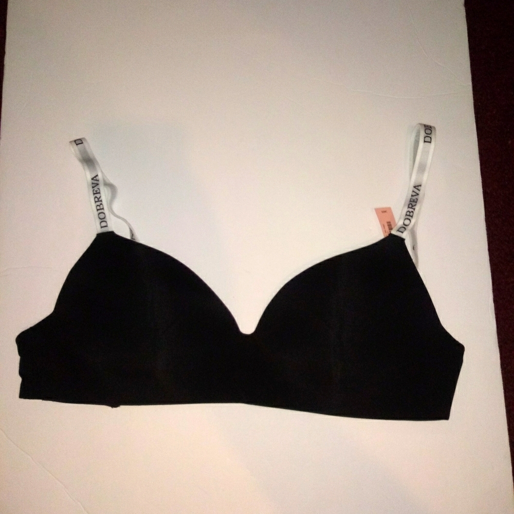 Dobreva black T-shirt bra with adjustable straps